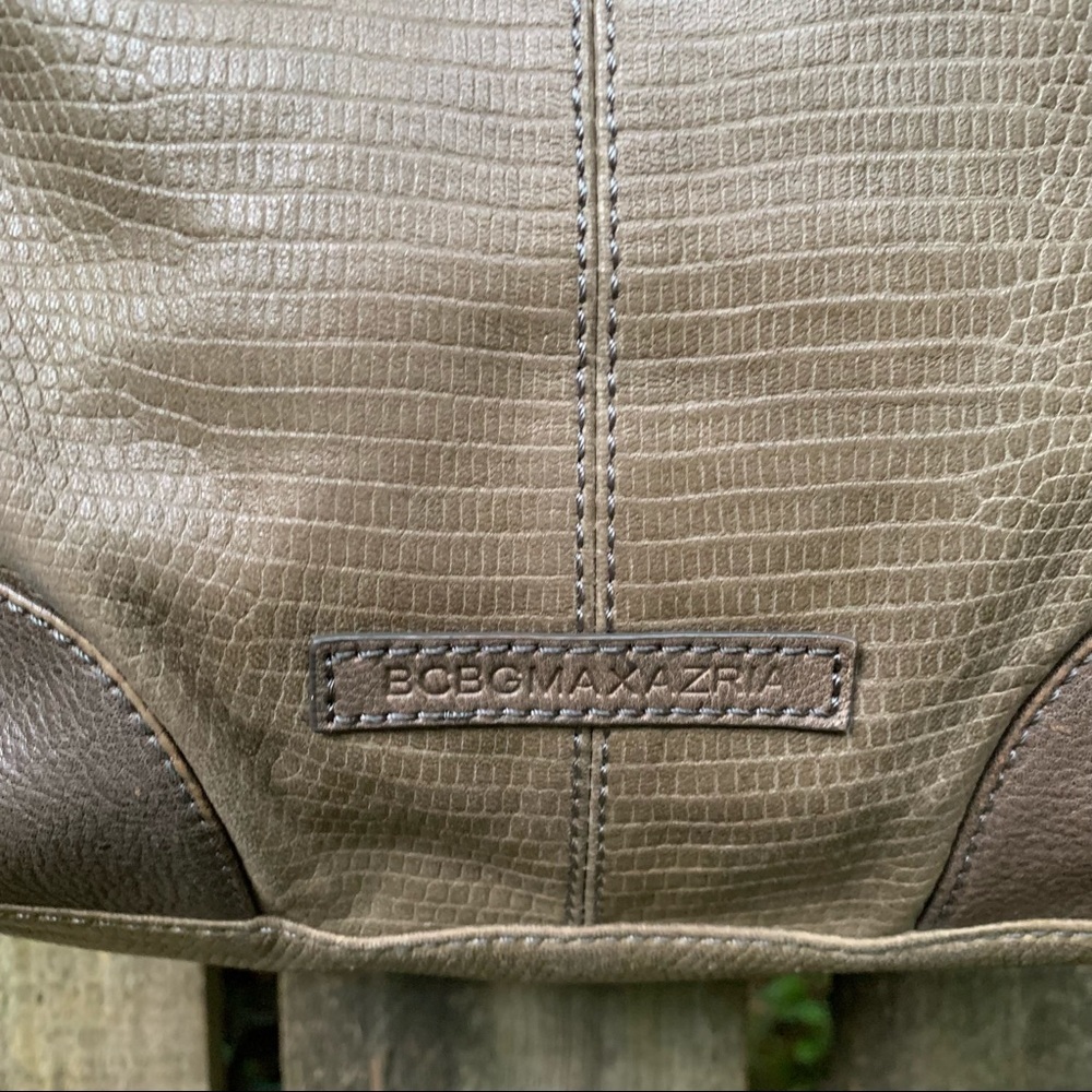 BCBGMaxAzria leather embossed hobo bag purse - Picture 5 of 16
